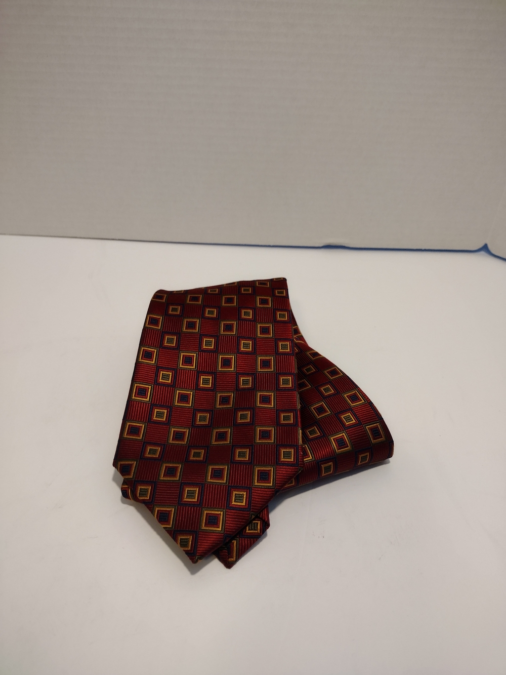 Tango Geometric Pattern Silk Tie - Picture 2 of 6